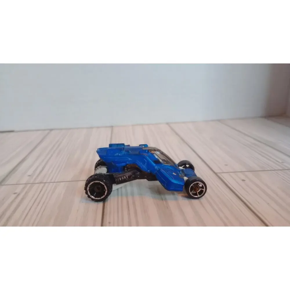 BLUE MAX STEEL TURBO RACER SHORT CARD 2014 HOT WHEELS 1/64 DIECAST CAR